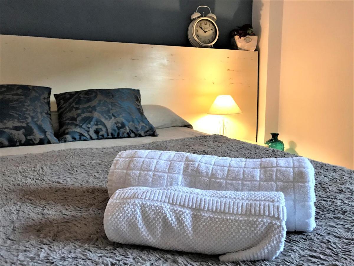 Apartamento Junto Al Rio En Entrada Ruta Cahorros Monachil Buitenkant foto