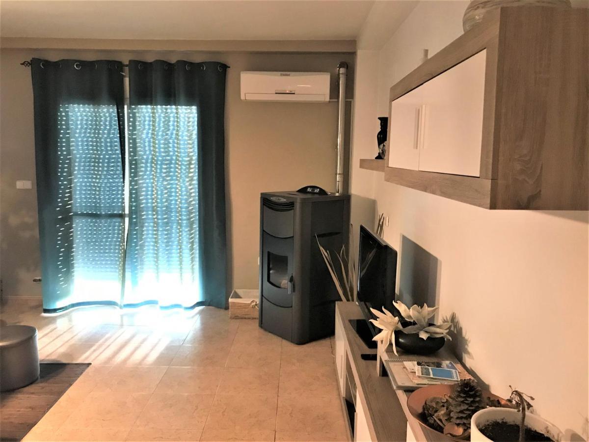 Apartamento Junto Al Rio En Entrada Ruta Cahorros Monachil Buitenkant foto