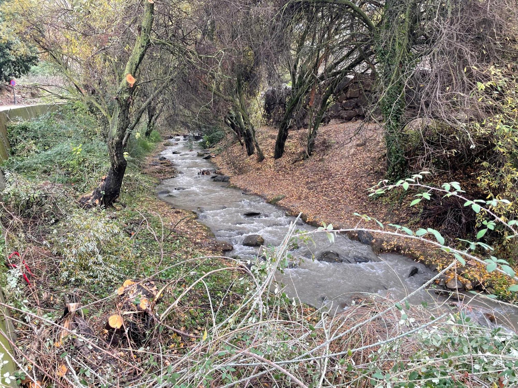 Apartamento Junto Al Rio En Entrada Ruta Cahorros Monachil Buitenkant foto
